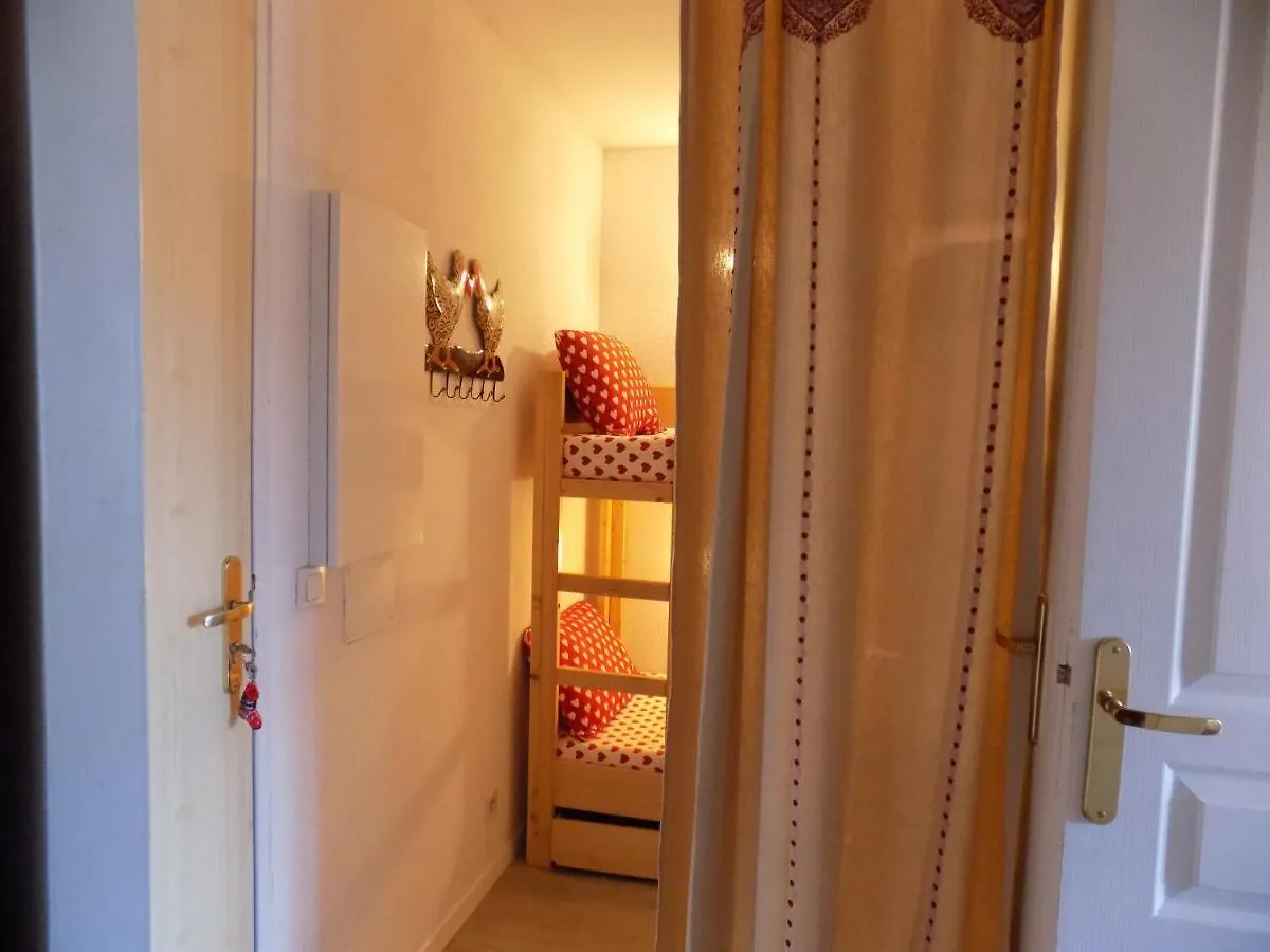 Appart 4 P Pied Des Pistes Risoul 1850 Apartment France